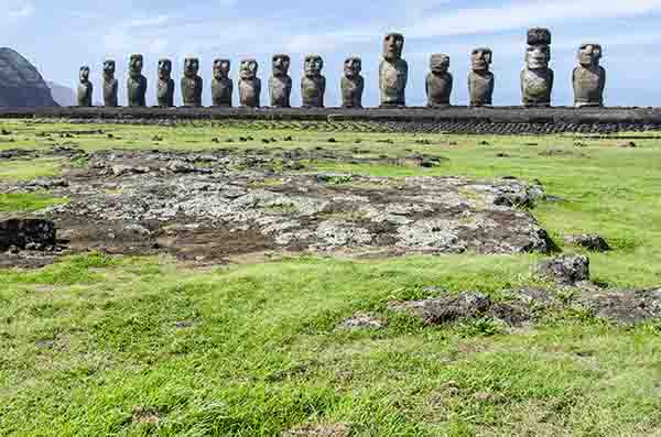56 - Chile - isla de Rapa Nui o Pascua - Ahu Tongariki